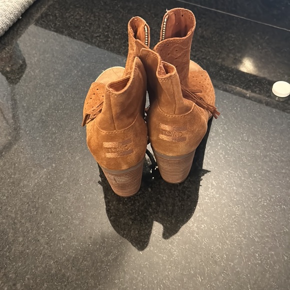TOMS Suede Saddle open toe bootie - Picture 2 of 3